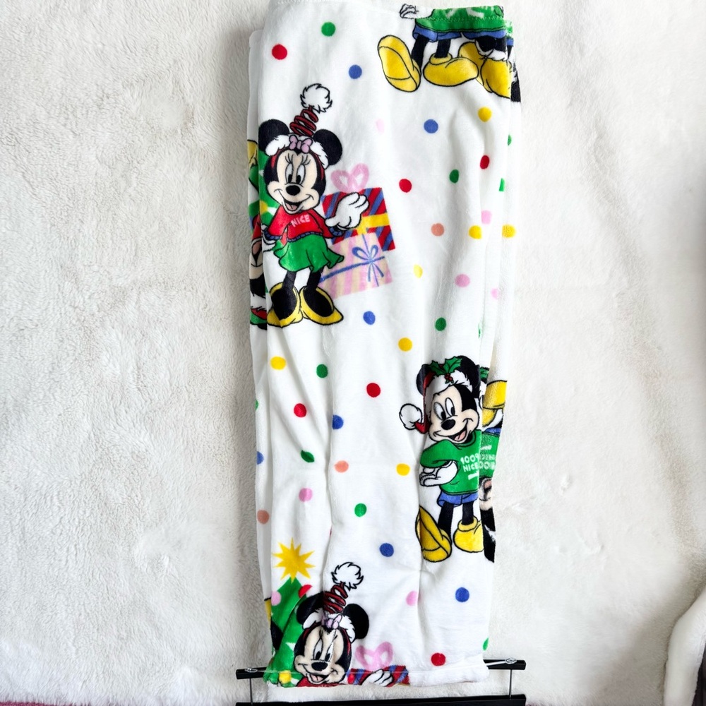 Disney Plush Throw with Mickey and Minnie - White and Multicolor